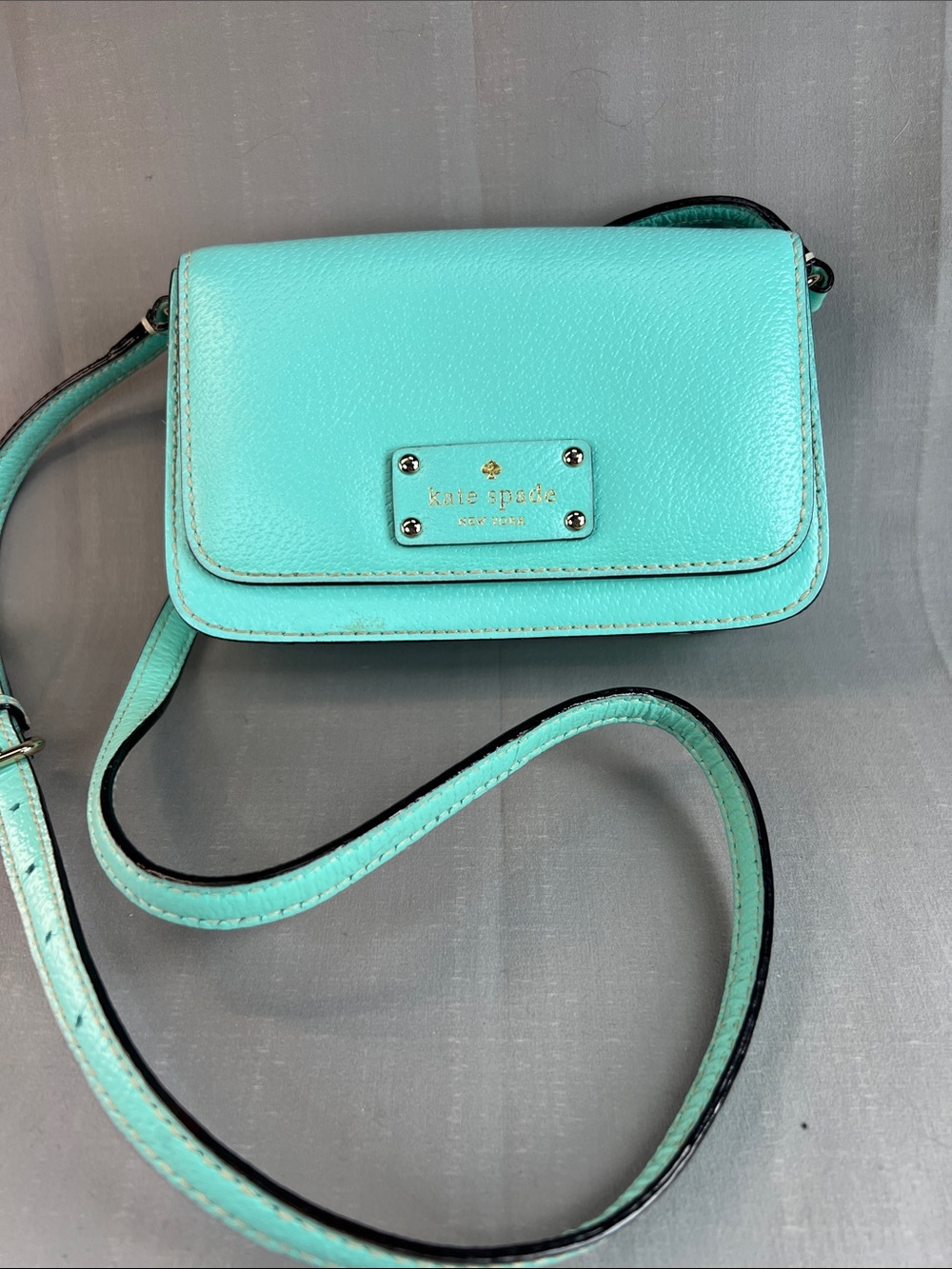 Kate Spade, teal structured Crossbody with adjustable strap - Picture 3 of 14